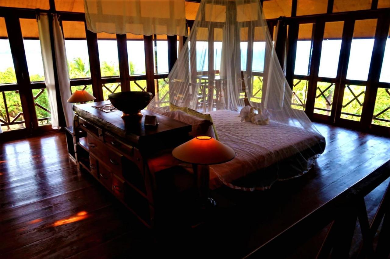 Breve Azurine Lagoon Resort Karimunjawa-Inseln Exterior foto