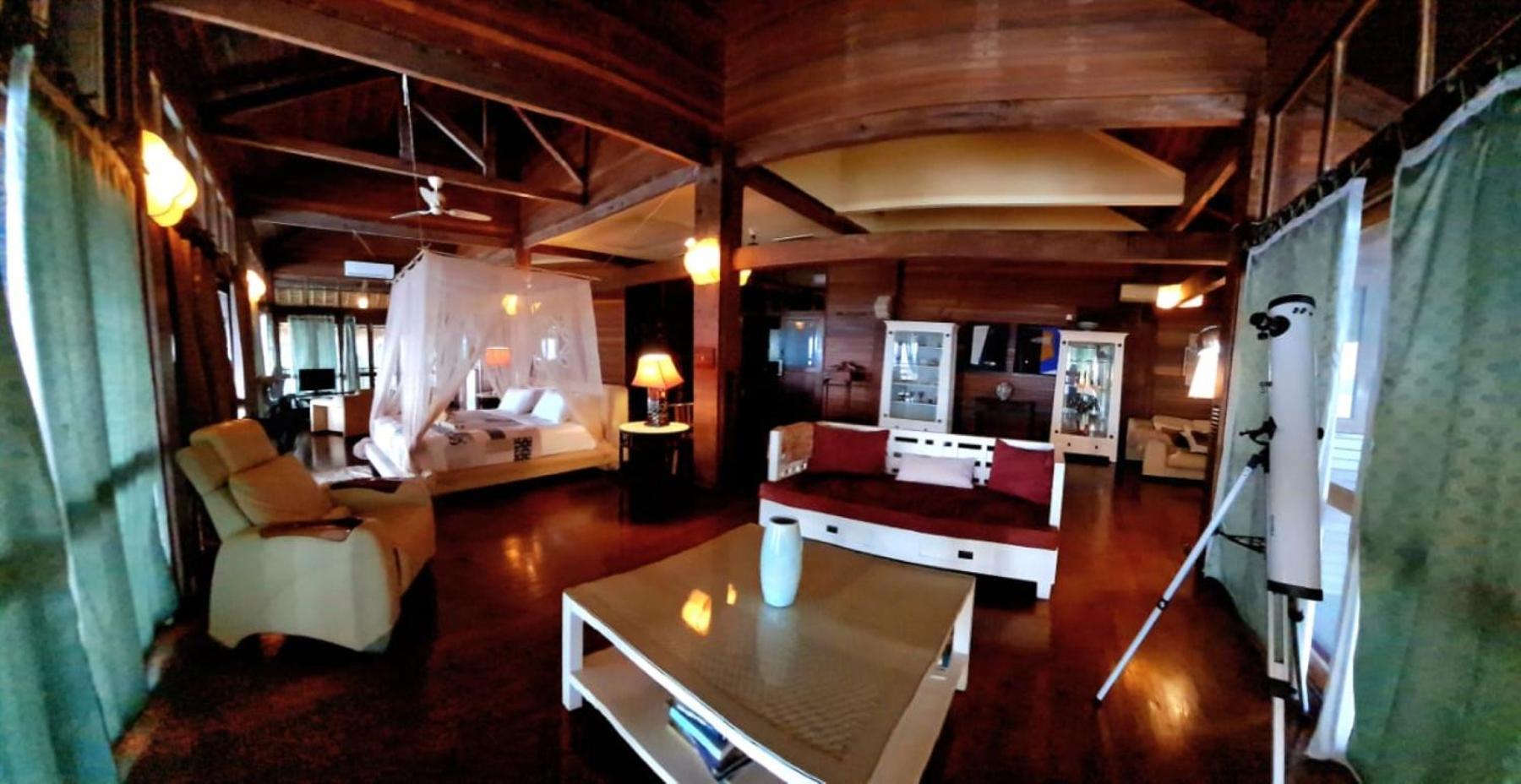 Breve Azurine Lagoon Resort Karimunjawa-Inseln Exterior foto