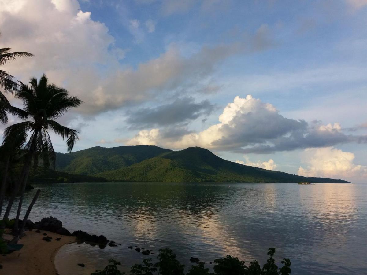 Breve Azurine Lagoon Resort Karimunjawa-Inseln Exterior foto